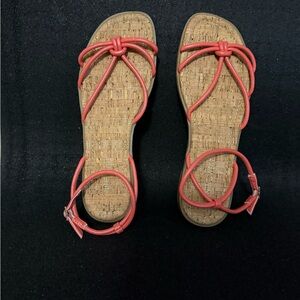 Nine West Pink Sandals Minimalist Design